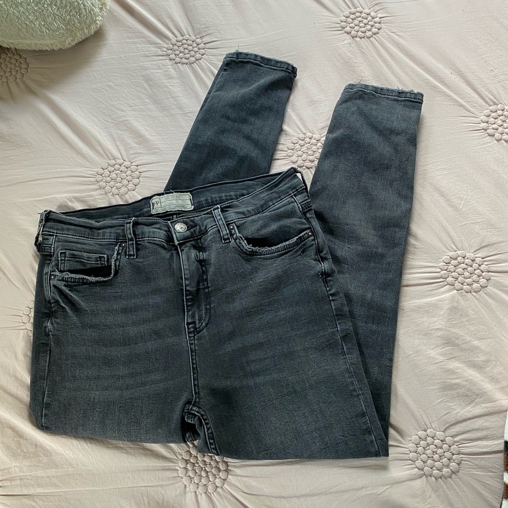 FREE PEOPLE jeans- black and high waisted